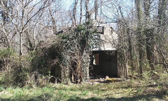Locust Gardens MHC LLC 2