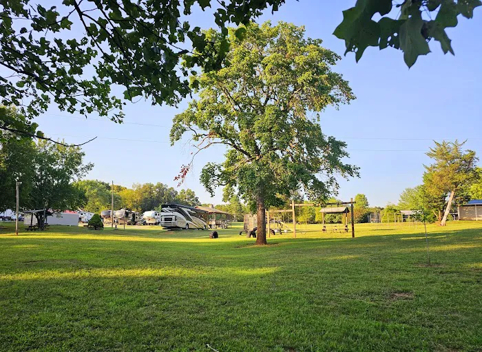 Paradise Lake Family Campground 9