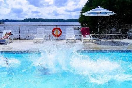 Lake Gaston Americamps