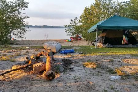 Henderson Point Campground
