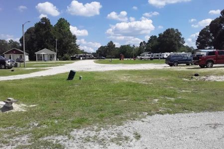 Moonlight Lake RV Park and Cottages