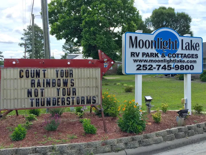 Moonlight Lake RV Park and Cottages 8
