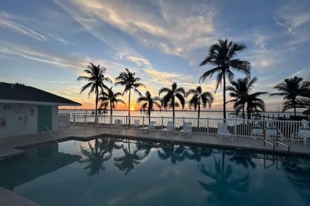 A1A Condo Park