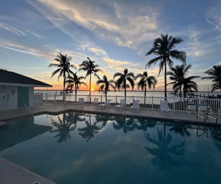 A1A Condo Park