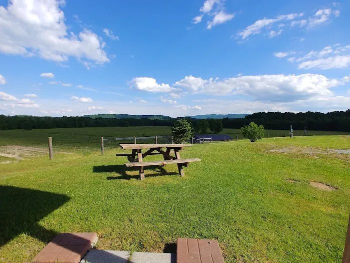 Hampton Summer Wind RV Park 10