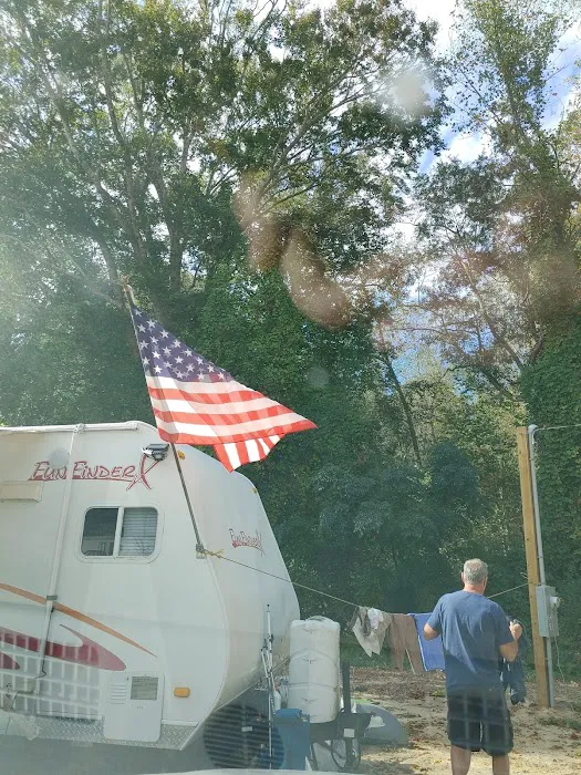 Treeside RV Park 10