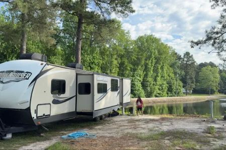 Clements Campsite(do not take overnight stays, only construction crews)