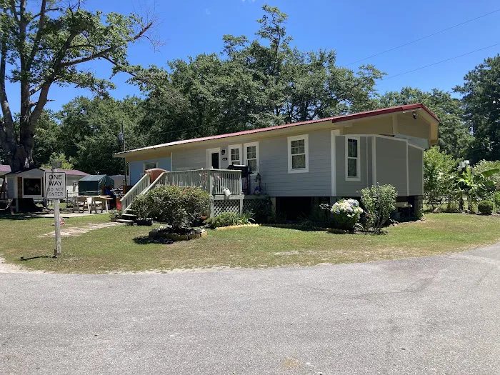 Willow Oaks Estates, MHC 4