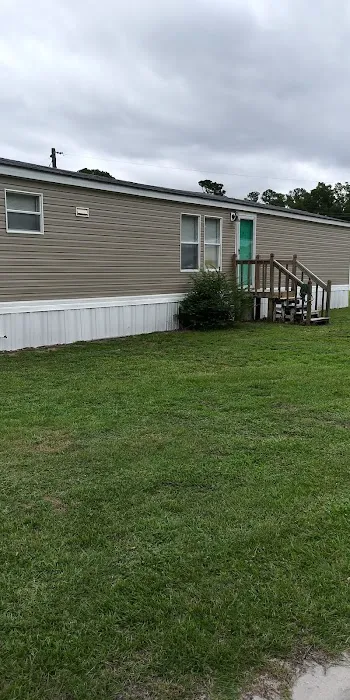 Hill's Mobile Homes & Apartments 1