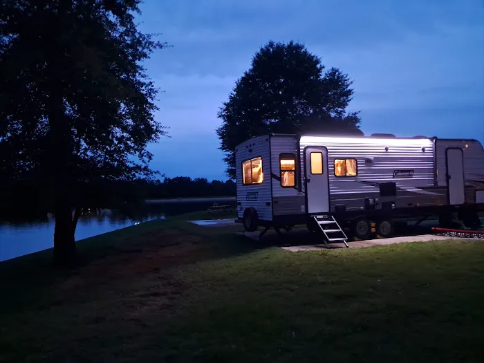 Demopolis RV Park 9