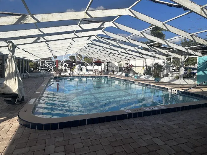 Zachary Taylor Waterfront RV Resort 8