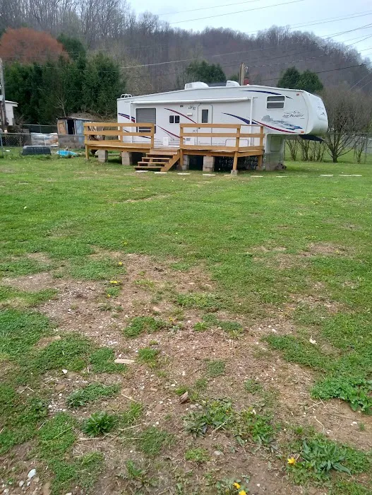 Shorts Trailer Park 2