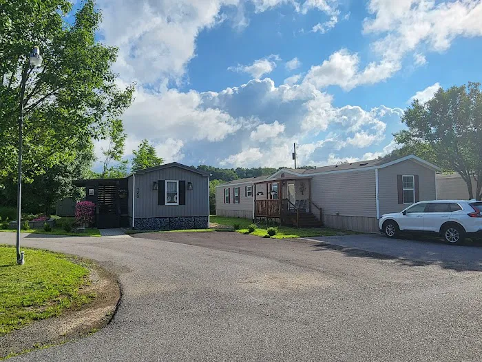 White Pines Pointe Mobile Home Park 7