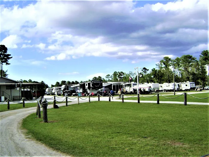 River's Edge Family Campground 10