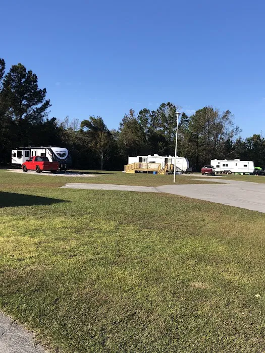 Cedar Creek Resort MHP & RV Sites 8