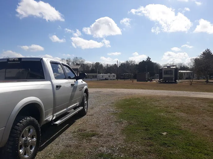 Country Acres RV Park 9