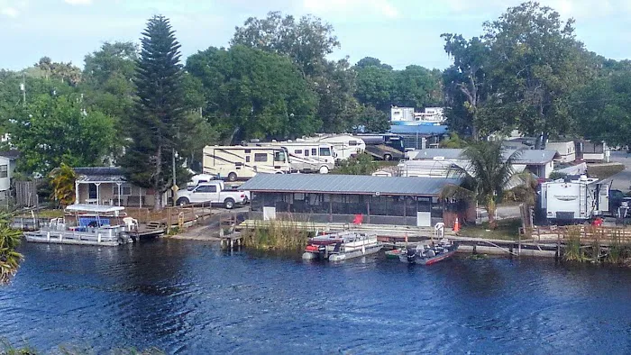 Lakeside RV Park 6