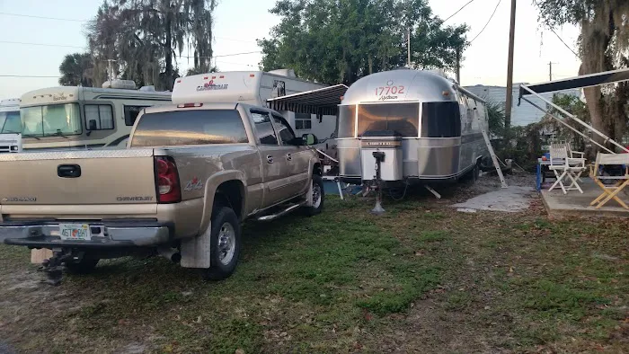 Lakeside RV Park 9