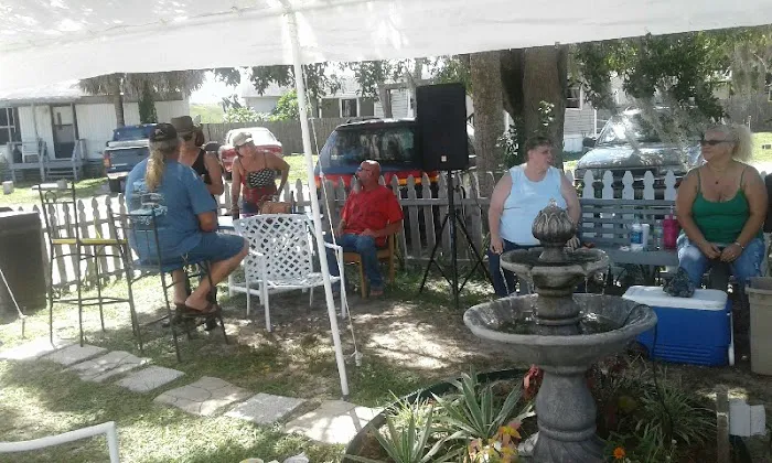 Butch's Fishcamp & RV Park 6