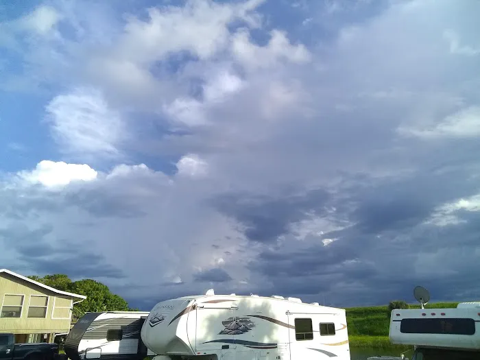 Knots Landing Adult Waterfront RV Community 5