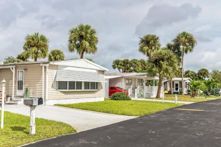 River Grove 55+ Manufactured Home Community