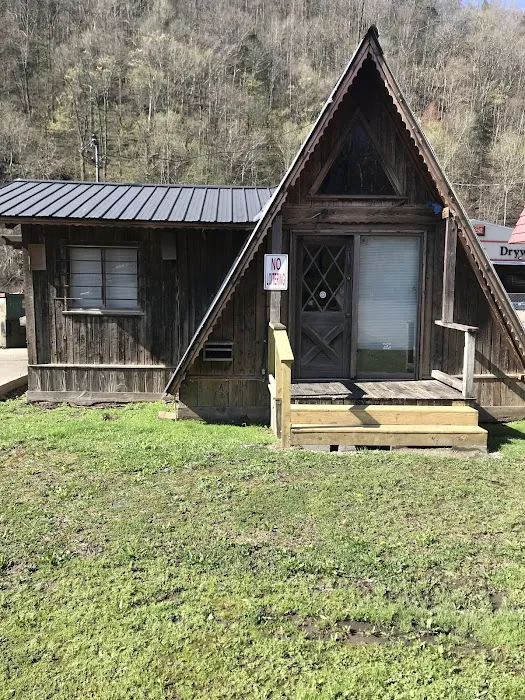 Rockhouse RV Park 2