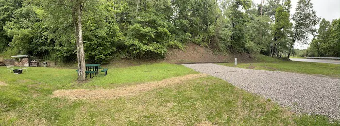 Hilltop Sunrise - Single RV Site with Electric, Water, and Sewer hookups 9