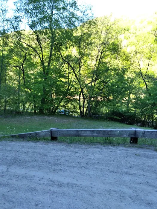 Stone Cliff Campground 9