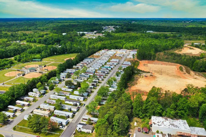 Farmville Manufactured Housing Community 9