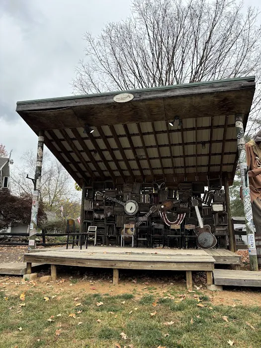 Misty Mountain Camp Resort 9