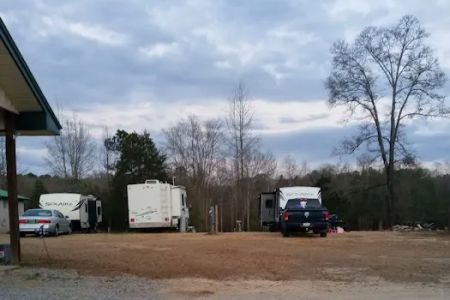 Pennington RV/Camper park