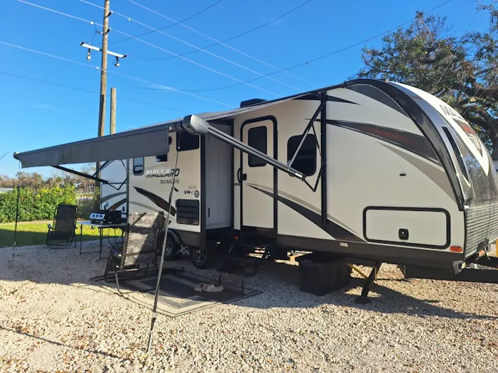 Lazy Oaks RV Park 1
