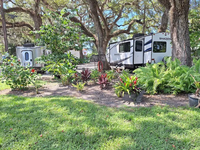 Lazy Oaks RV Park 3