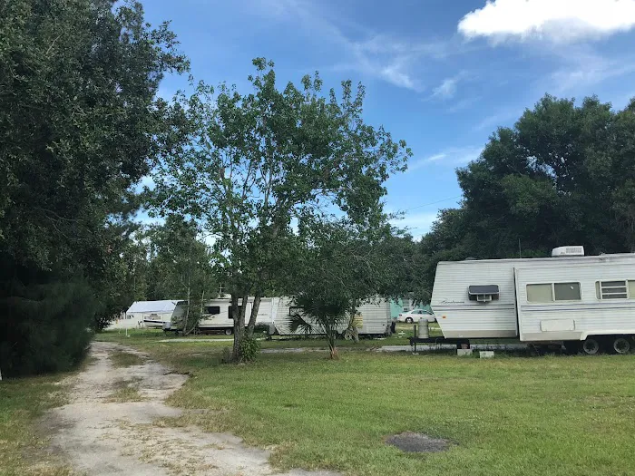 Sunset Mobile Home Court 7