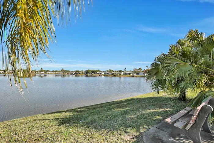 Palm Lake Club 4