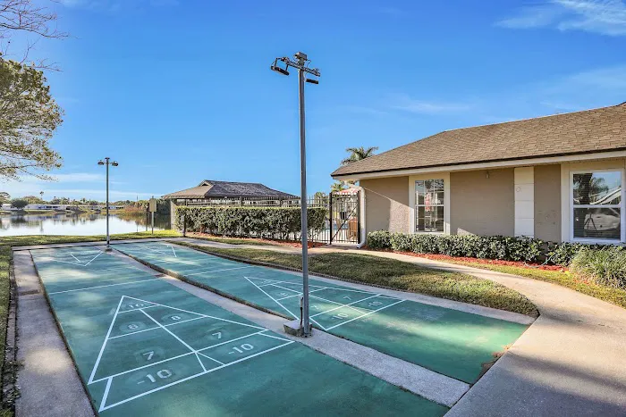 Palm Lake Club 5