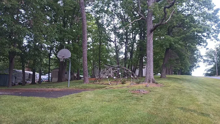 Woodlawn Village 1