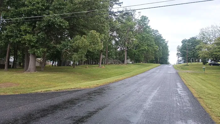 Woodlawn Village 10