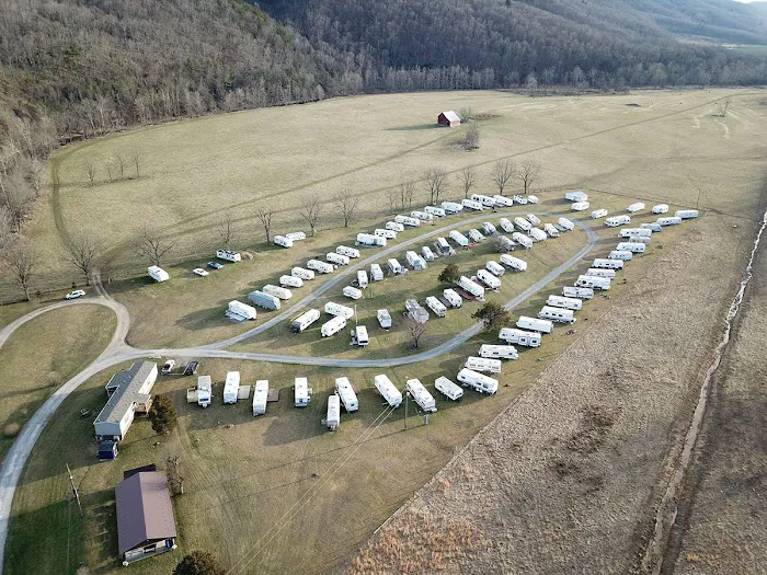 Cave Country Store & Campground 3