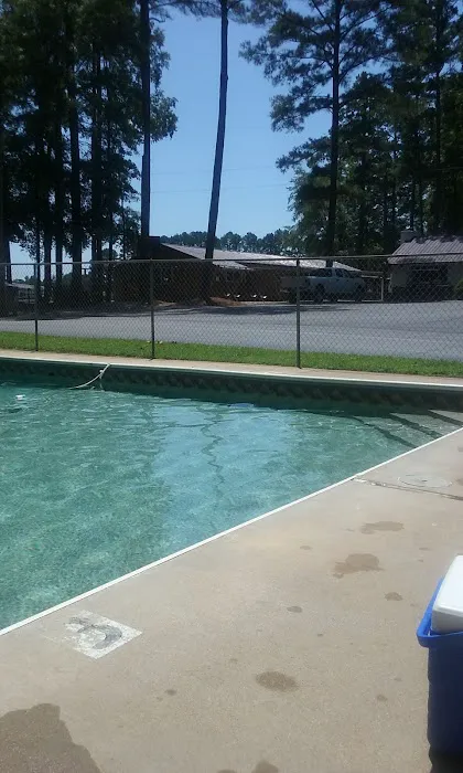 Amelia Family Campground 8