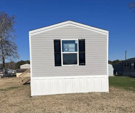 HOME 47 Southern Pines Mobile Home Park