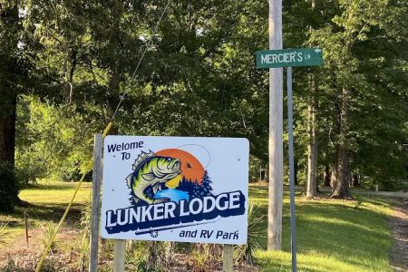 Lunker Lodge and RV Park