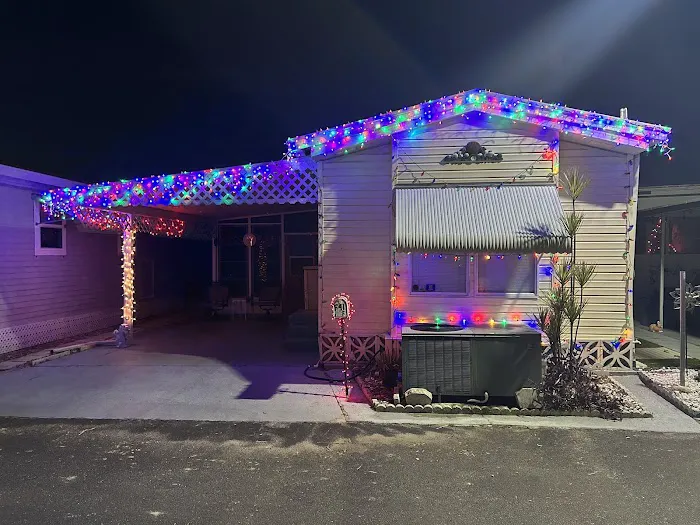 Palmetto Mobile Home Club 2