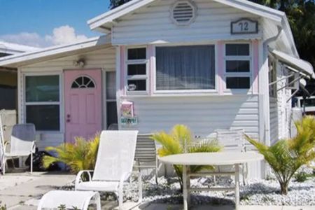 Palm Bay RV and Mobile Home Park
