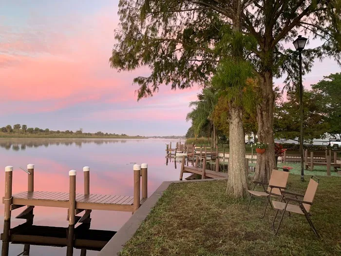 Lake Sun Lodge & RV 4