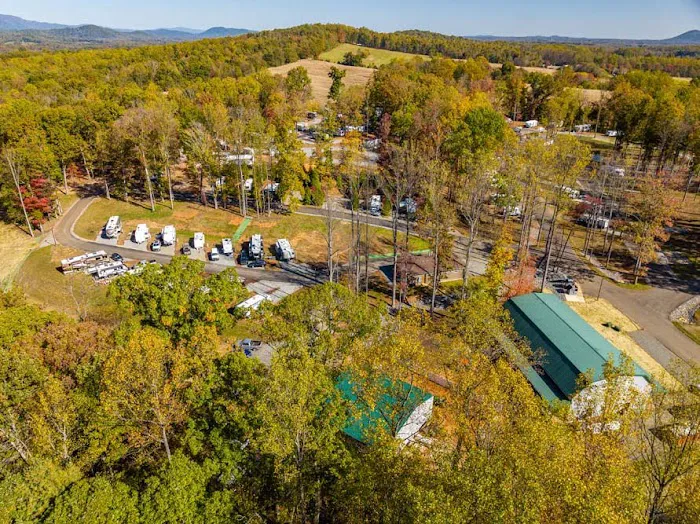 MADISON VINES RV RESORT & COTTAGES 3