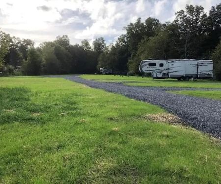 Hollybrook Farm Campground
