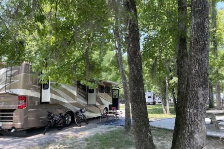 Service Park Campground