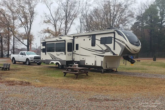 Richmond Family, Morale, Welfare and Recreation RV Camp 5