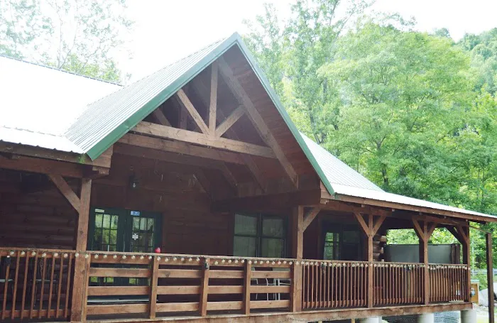 Revelle's River Resort 4